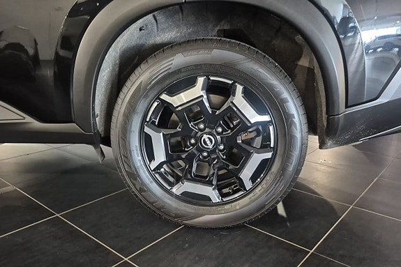 Nissan X-Trail 17 of 23