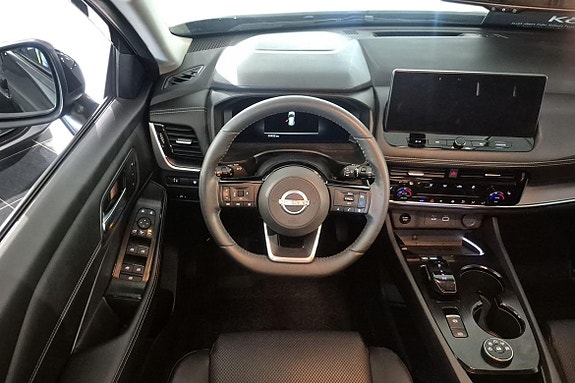 Nissan X-Trail 11 of 23