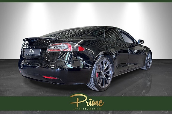 Tesla Model S 16 of 16