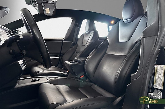 Tesla Model S 5 of 16