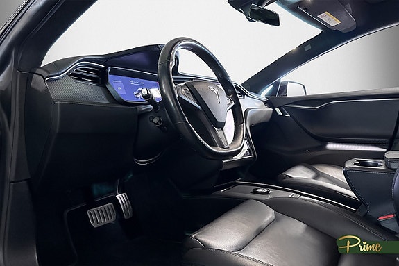 Tesla Model S 6 of 16