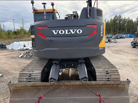 Volvo ECR235E 4 of 7