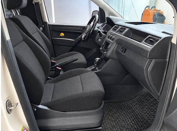 Volkswagen Caddy 6 of 10