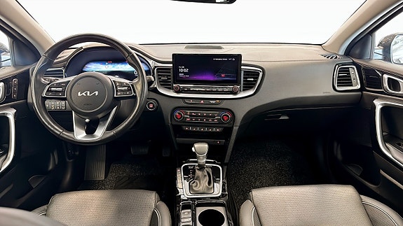 Kia Ceed 4 of 15