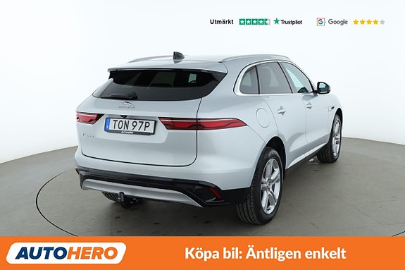 Jaguar F-PACE 6 of 30