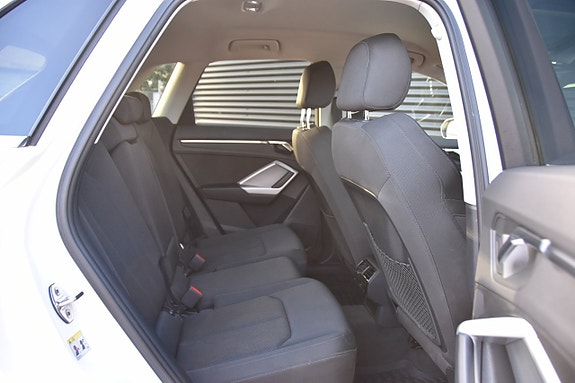 Audi Q3 13 of 21