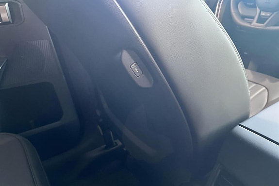 Kia Seltos 14 of 16