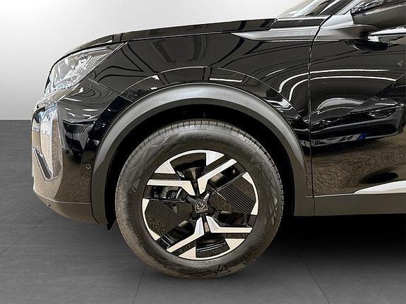 Peugeot 2008 16 of 17