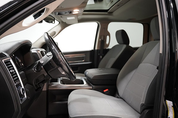 Dodge RAM 1500 7 of 23