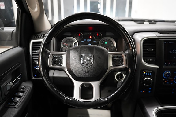 Dodge RAM 1500 12 of 23