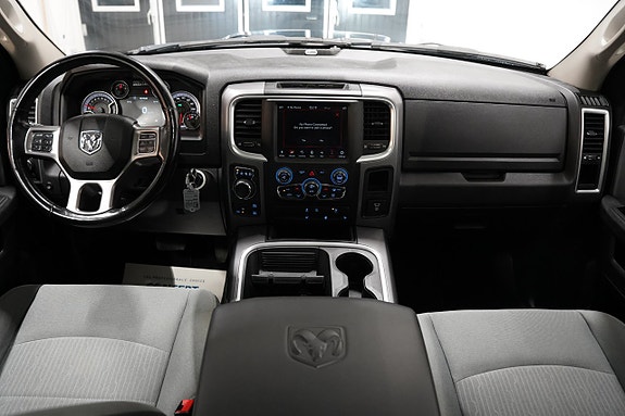 Dodge RAM 1500 11 of 23