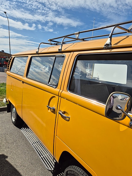 Volkswagen Transporter 8 of 30
