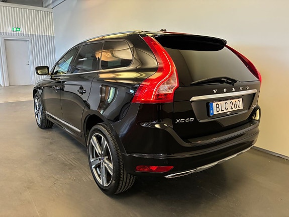 Volvo XC60 6 of 19