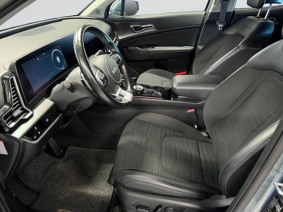 Kia Sportage 10 of 23