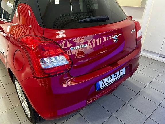 Suzuki Swift 4 of 5