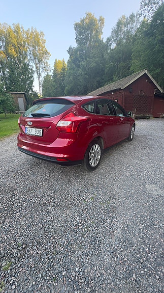Ford Focus 4 of 5