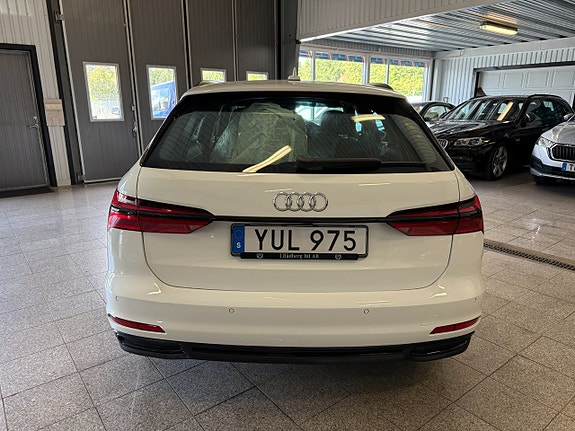 Audi A6 4 of 21