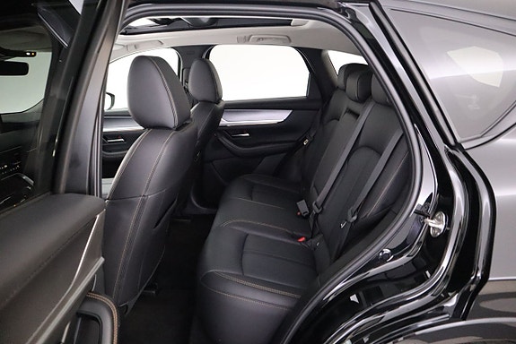 Mazda CX-60 13 of 26