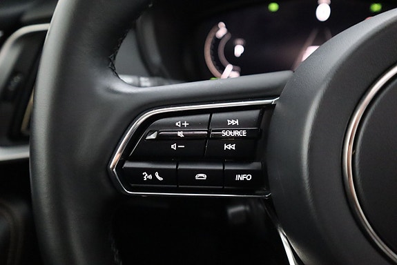 Mazda CX-60 17 of 26