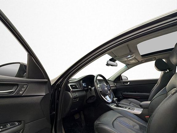 Kia Optima 11 of 30