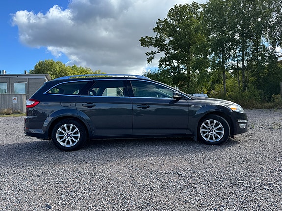 Ford Mondeo 6 of 12