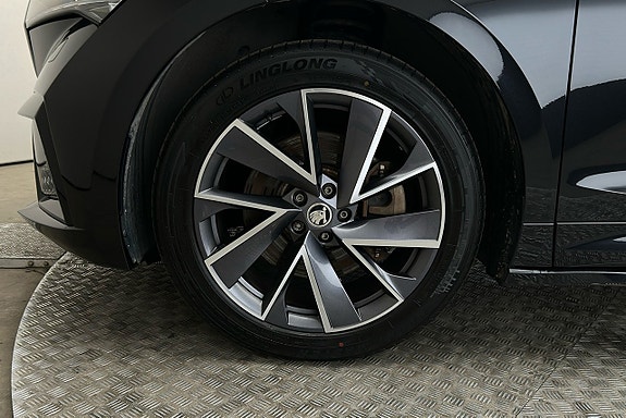 Skoda Enyaq 12 of 29