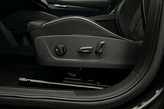 Skoda Enyaq 16 of 29