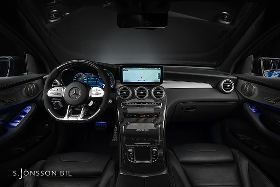 Mercedes-Benz GLC63 23 of 29