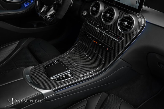 Mercedes-Benz GLC63 22 of 29