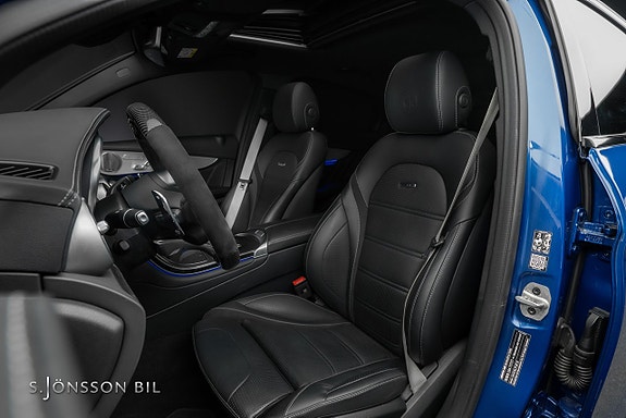 Mercedes-Benz GLC63 19 of 29