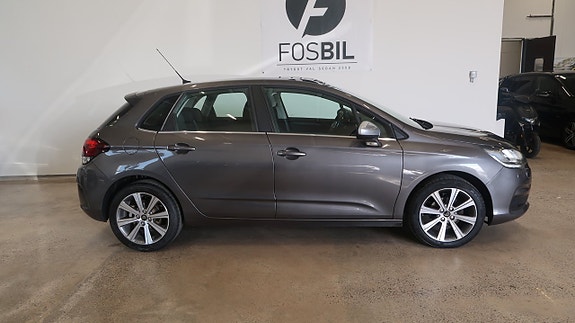 Citroen C4 3 of 17