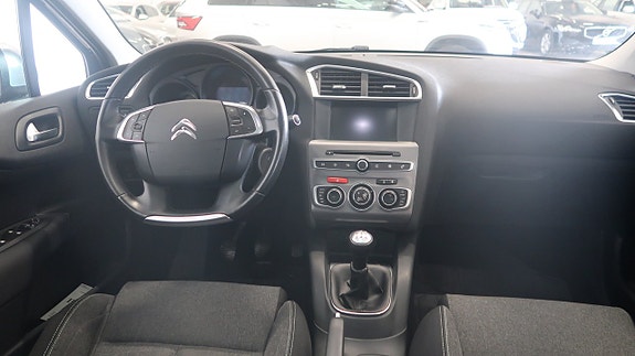 Citroen C4 11 of 17