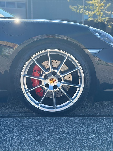 Porsche 718 Boxster GTS 5 of 9