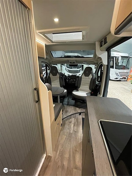 Sunlight Cliff 640 X Adventure / 208 AH Lithium, Adaptiv farthållare, Dieselpan 16 of 16