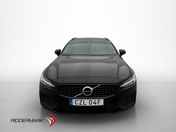 Volvo V60 2 of 30