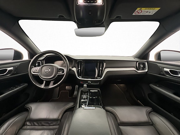 Volvo V60 14 of 30