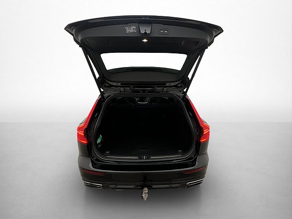 Volvo V60 9 of 30