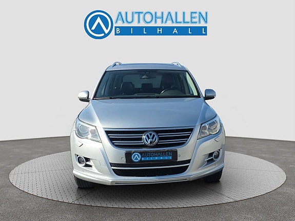 Volkswagen Tiguan 3 of 20
