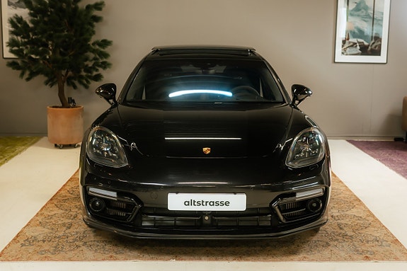 Porsche Panamera GTS 5 of 30