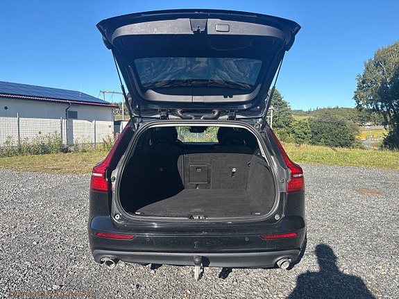Volvo V60 9 of 23