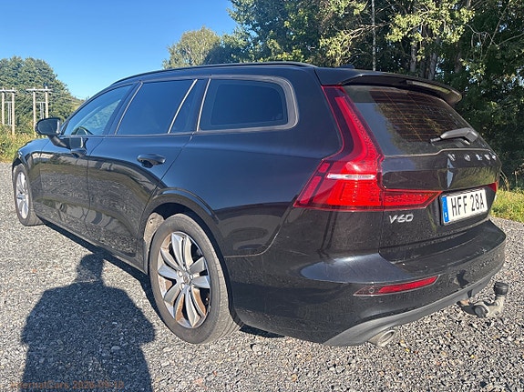 Volvo V60 7 of 23