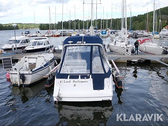 Motorbåt Bayliner 2855 Ciera Sunbridge 6 of 6