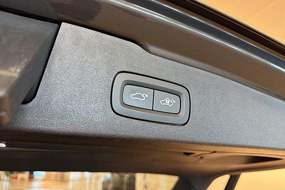 Volvo V60 14 of 19