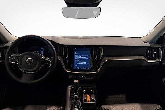Volvo V60 8 of 19