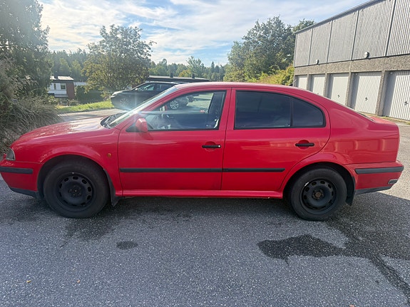 Skoda Octavia 4 of 28