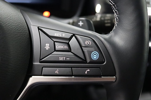 Nissan Juke 19 of 23