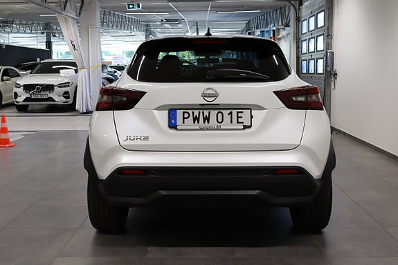 Nissan Juke 5 of 23