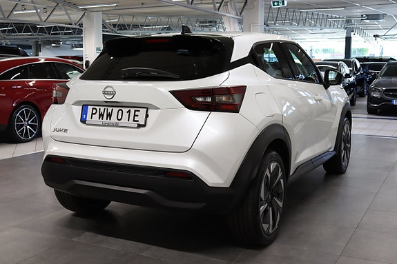 Nissan Juke 7 of 23