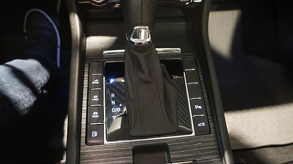 Skoda Superb 14 of 20