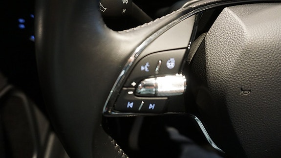 Skoda Superb 16 of 20